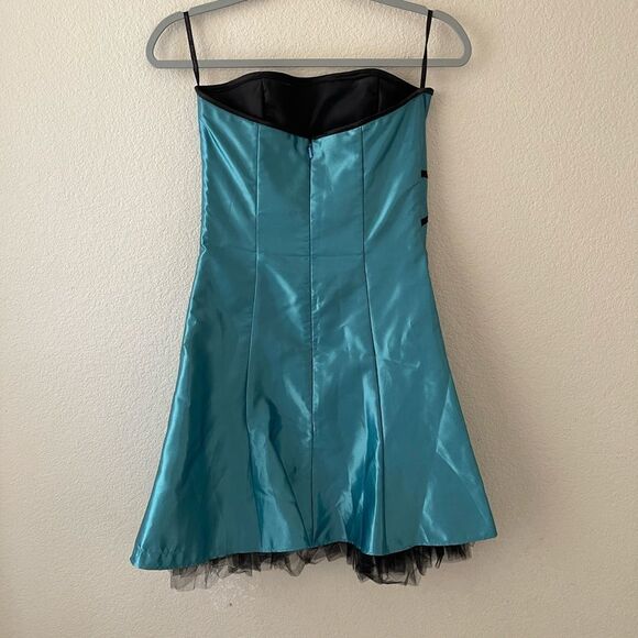 Jessica McClintock for gunne sax‎ satin mini gown - Picture 3 of 7